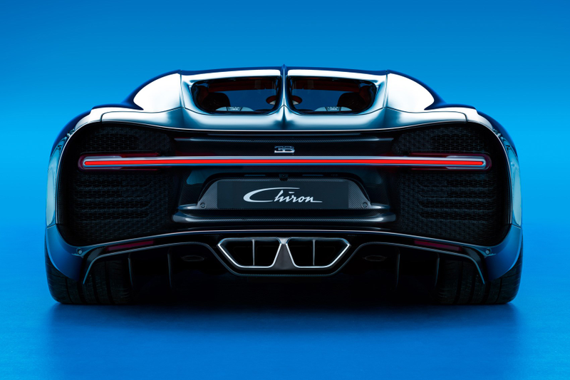 Illustration for article titled Bugatti Chiron: This Is It